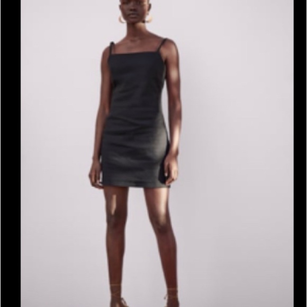 Mini dress